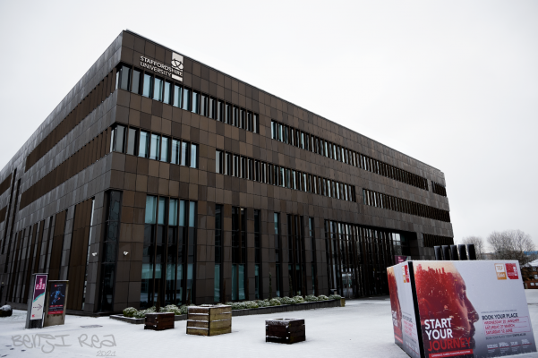 gallery/staffordshire_university_snow